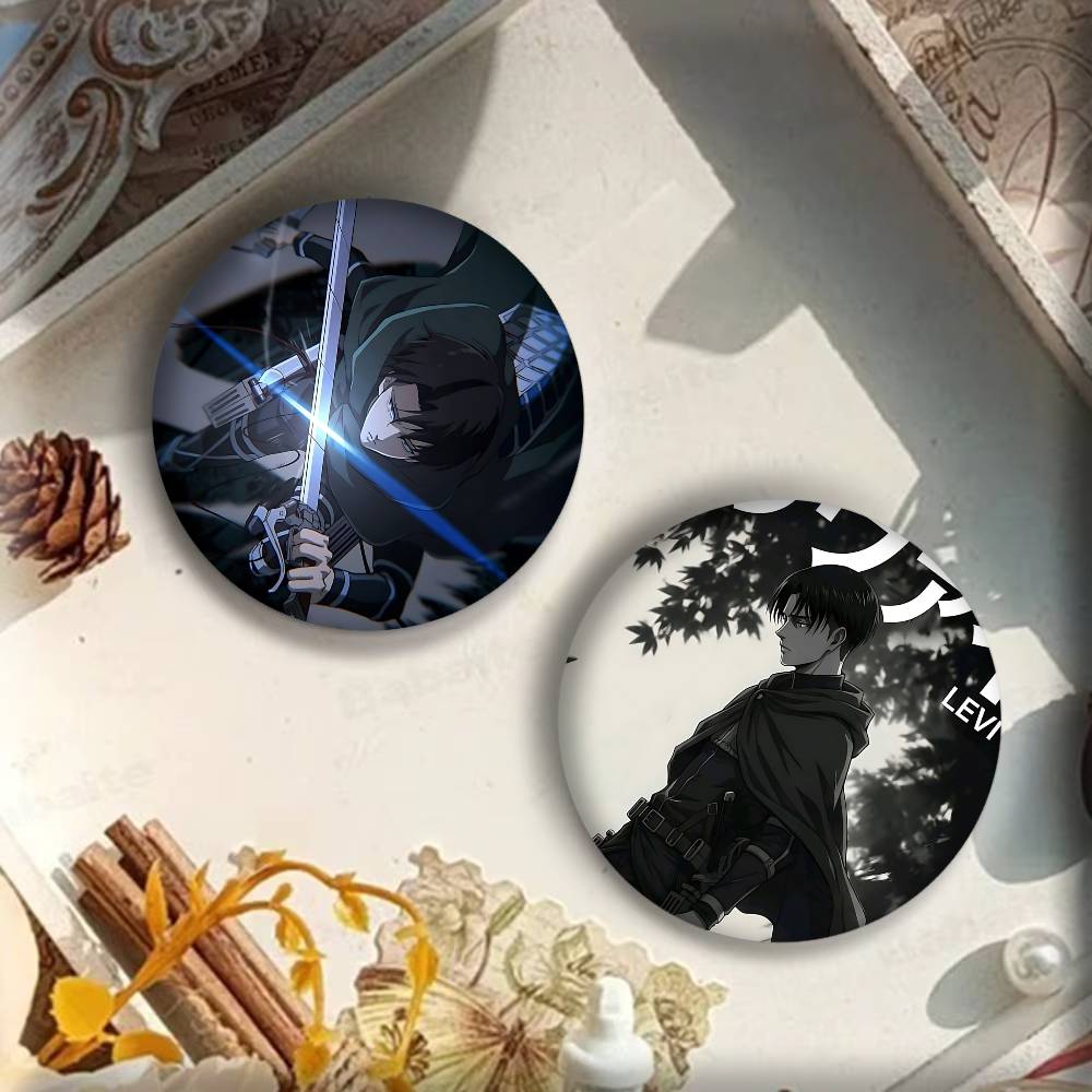Przypinka Levi Ackerman Anime  – Levi Jewelry & Watches Inc recenzja i cena